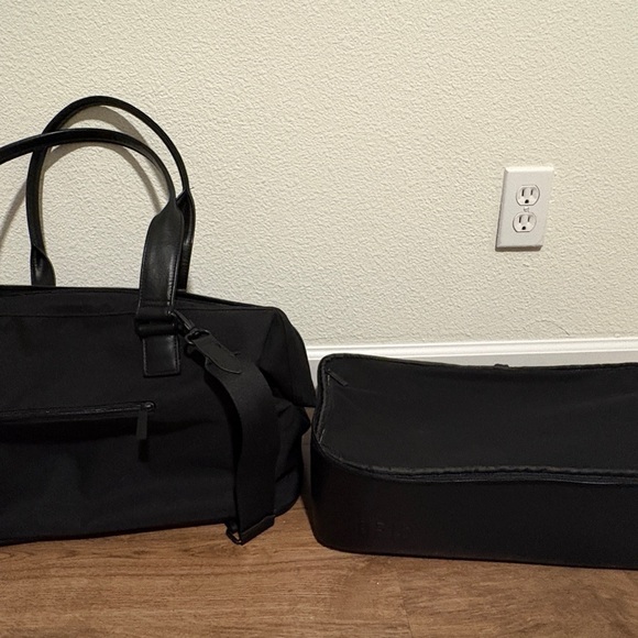 BEIS Convertible Weekender - Picture 8 of 8